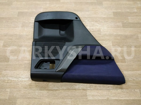 Обшивка двери задней левой Land Rover Freelander 