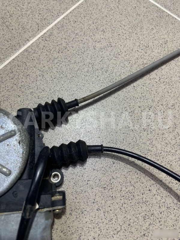 Стеклоподъемник задний правый Honda Civic 1992 г Honda Civic 