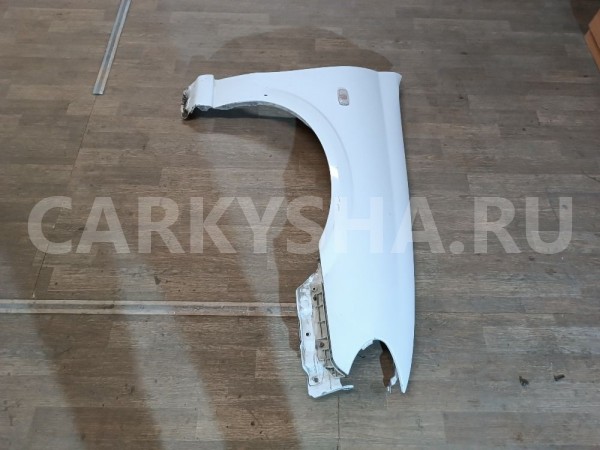 Крыло переднее правое Nissan Bluebird Sylphy 