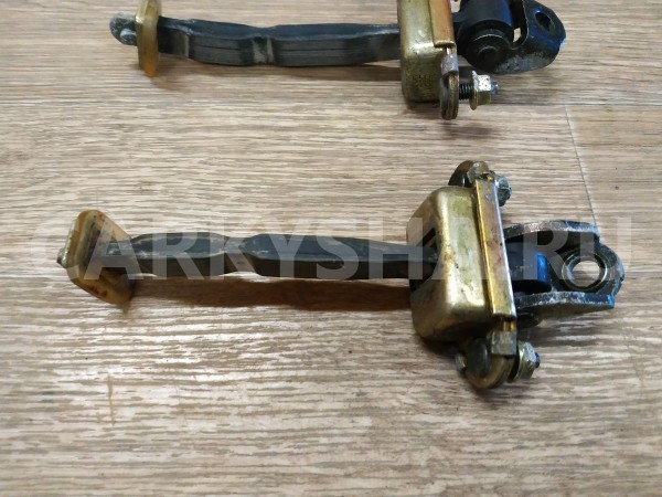 Ограничитель двери задний Ford Fusion 