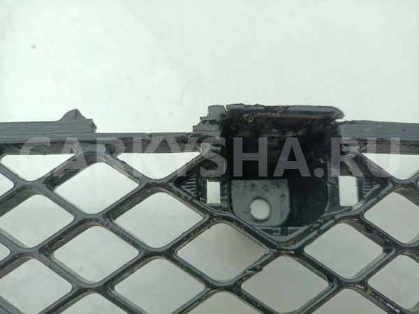 Решетка в бампер центральная Mitsubishi Lancer X Mitsubishi Lancer оригинальный номер 6400A827