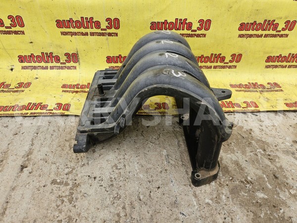 Коллектор впускной Nissan March 