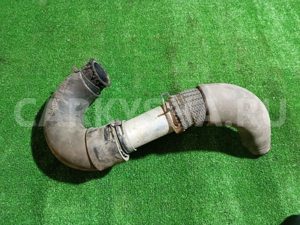 Патрубок интеркулера Hyundai Santa Fe 