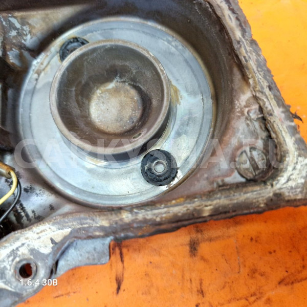 Крышка vvti nissan skyline vq25dd Nissan Skyline 