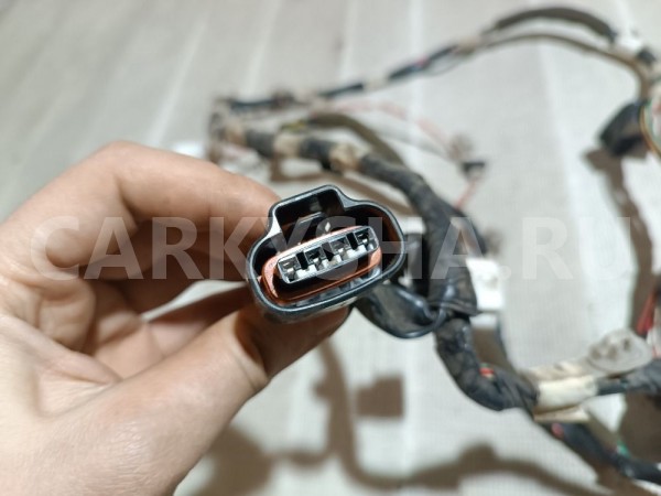 Проводка двери задней левой Toyota Land Cruiser 