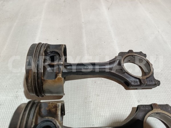 Поршень с шатуном BMW 5er 