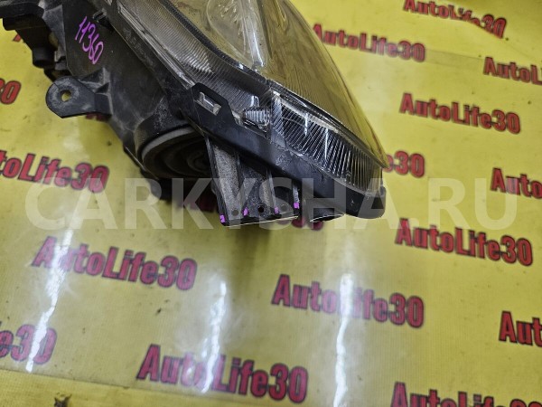 Фара правая Nissan Almera 