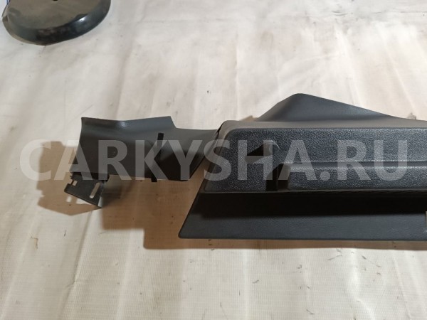 Держатель задней полки Ford Mondeo оригинальный номер DS73A46808B