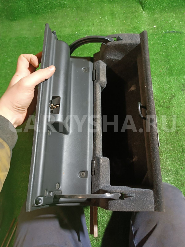 Бардачок Honda Accord 