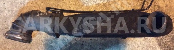 Патрубок на турбину LH 3.6L V8 Land Rover Range Rover III Рестайлинг оригинальный номер LR010556 PHD500274