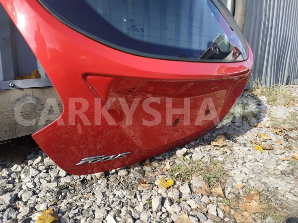 Крышка (дверь) багажника Ford Focus 
