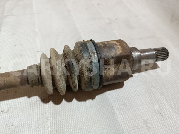 Полуось передняя левая Ford Fiesta 