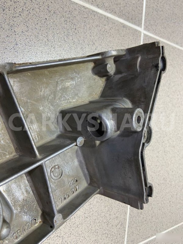 Крышка лобовины правая BMW X5 E53 BMW X5 оригинальный номер 1745507