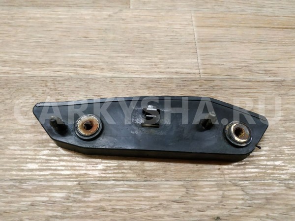 Кронштейн переднего бампера правый Ford Mondeo 