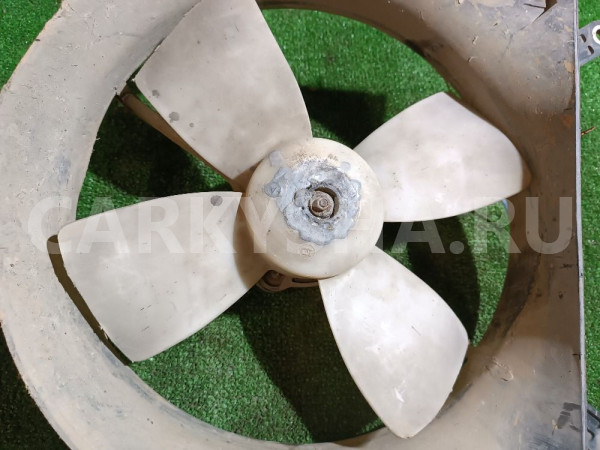 Вентилятор охлаждения Peugeot Partner оригинальный номер 19015P08013