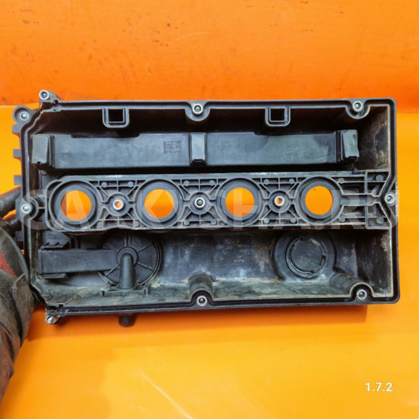 Клапанная крышка opel astra H/J Z18XER Z16XER 1.8 Chevrolet Cruze оригинальный номер 55564395