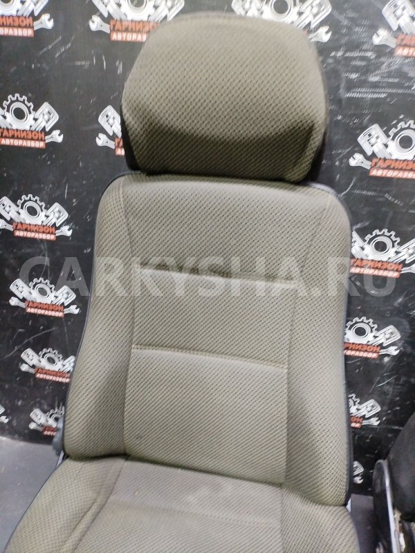 Переднее сиденье Ваз 2109 21099 2114 2115 ВАЗ (Lada) 2109 оригинальный номер 21093-6810013