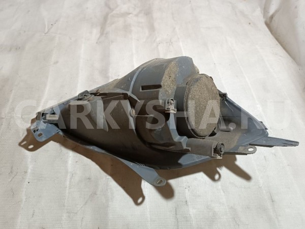 Фара левая Ford Fiesta 