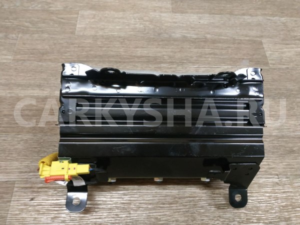 Подушка безопасности в торпедо Chevrolet Lacetti 