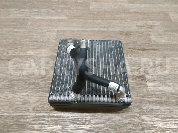 Испаритель кондиционера Ford Explorer оригинальный номер AE9Z18476A