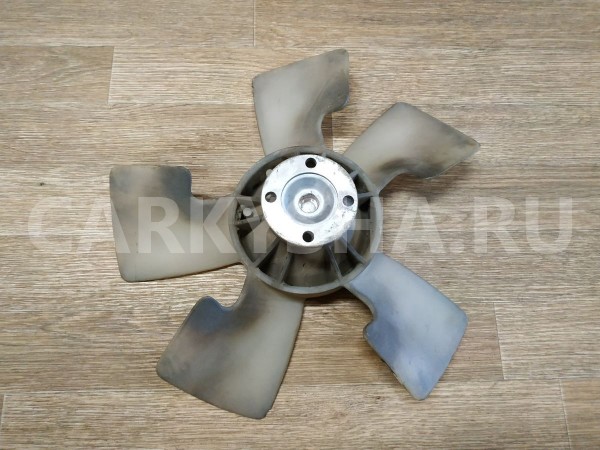 Крыльчатка Toyota HiAce 