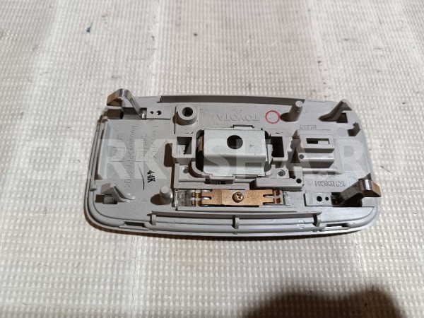 Плафон салонный задний Lexus RX 