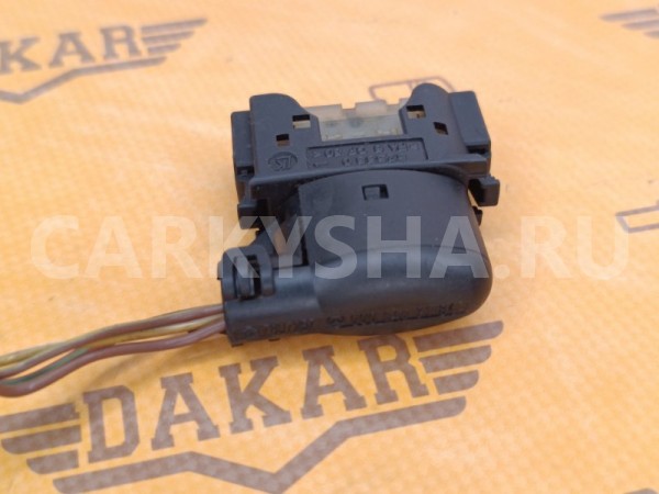 Разъём проводки двигателя Mercedes-Benz E200 Mercedes-Benz E-klasse 