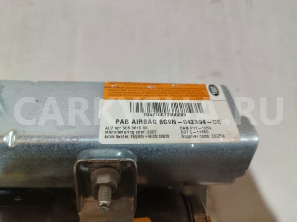 Подушка безопасности в торпедо Land Rover Freelander оригинальный номер 6G9N042A94DE