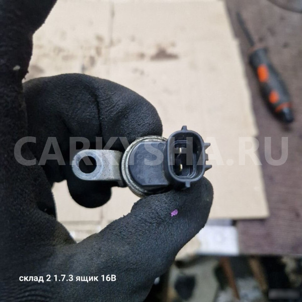 Клапан vvti Toyota 2zr fe Toyota Auris оригинальный номер 3370105010