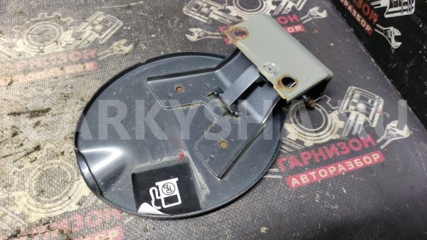 Лючок топливного бака Лада 2190 Гранта ВАЗ (Lada) Granta оригинальный номер 11180841301000