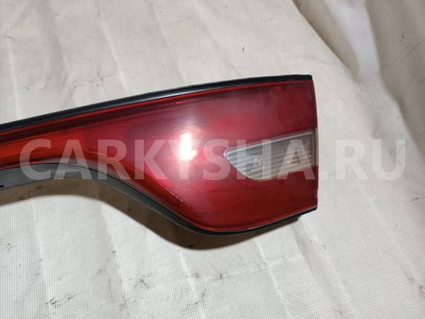 Фонарь задний (стоп сигнал) Mitsubishi Galant оригинальный номер MB944304