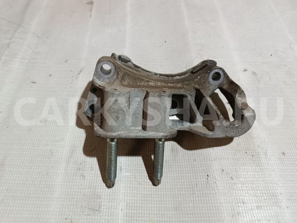 Кронштейн двигателя правый Ford Mondeo 