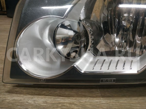Фара левая Land Rover Freelander 