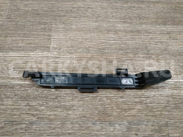 Отражатель в бампер задний правый Chevrolet Orlando 