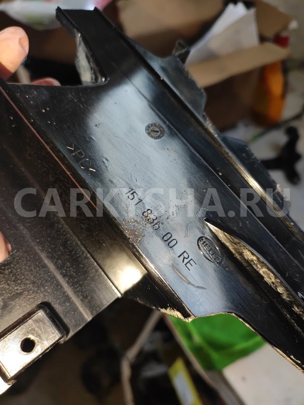 Кронштейн крепления фары BMW X5 