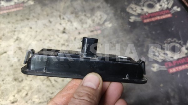 Кнопка открывания багажника Форд Фокус 3 универсал Ford Focus оригинальный номер bm5119b514af