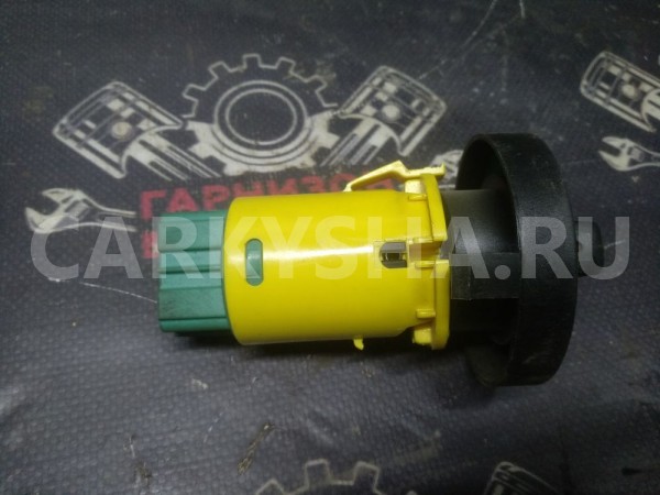 Блок света Газ 31105 3102 Волга (Евро салон) ГАЗ 3102 «Волга» оригинальный номер 95BG11654