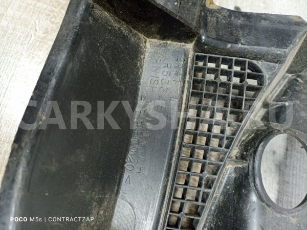 Решетка под лобовое стекло Mitsubishi Lancer IX (2000—2007) Mitsubishi i оригинальный номер mr533285