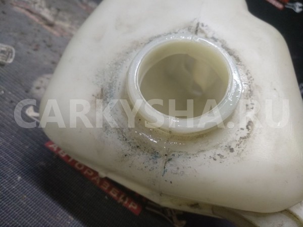 Бачок омывателя лобового стекла ваз 2170 приора ВАЗ (Lada) Priora оригинальный номер 2170-5208102