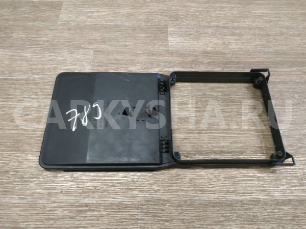 Крышка блока предохранителей Mercedes-Benz S-klasse оригинальный номер 1405401182