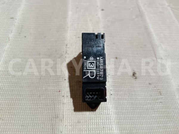 Кнопка стеклоподъемника заднего правого Mitsubishi Lancer 