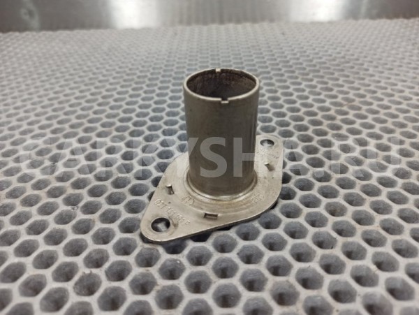 Направляющая втулка сцепления Volkswagen Jetta 1K2 Volkswagen Jetta 