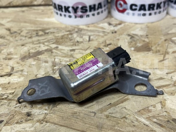 Датчик удара Lexus RX II Рестайлинг оригинальный номер 89834-48020