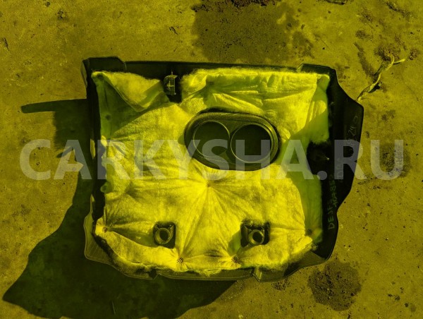 Декоративная крышка двс Mazda Demio 