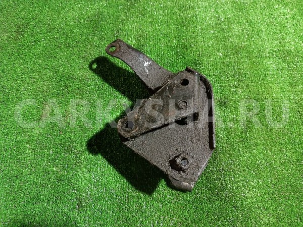 Кронштейн двигателя задний Nissan Avenir 