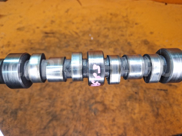 Распредвал mitsubishi 4G63 2.0 трамблерный Mitsubishi Chariot 